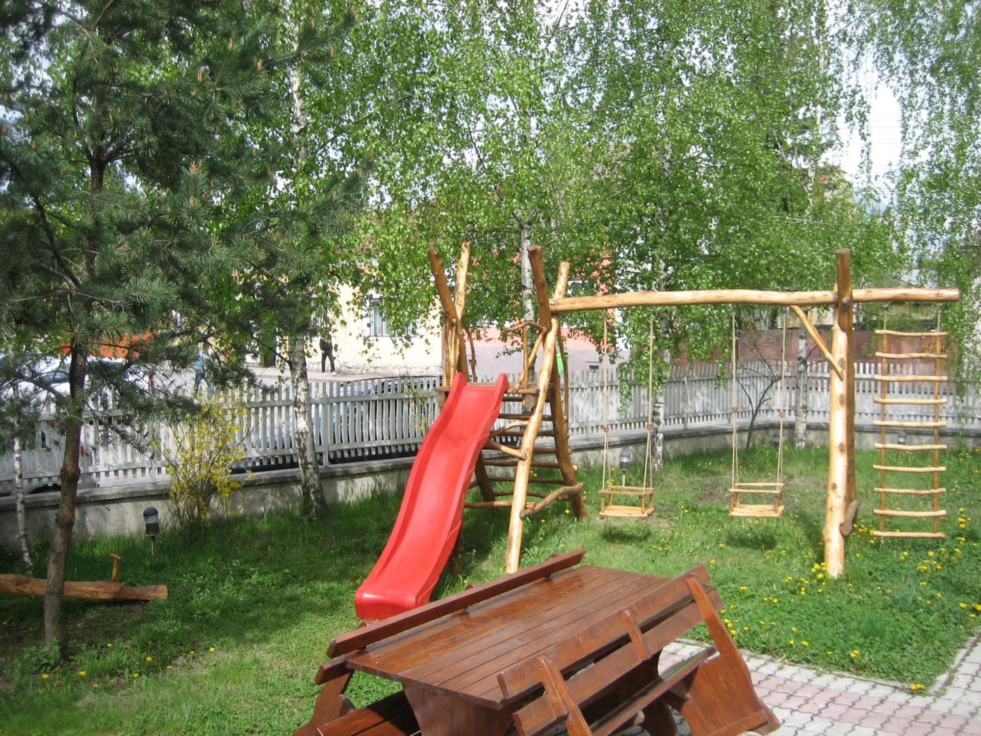 Lazar Pension & Restaurant Gheorgheni  Zewnętrze zdjęcie